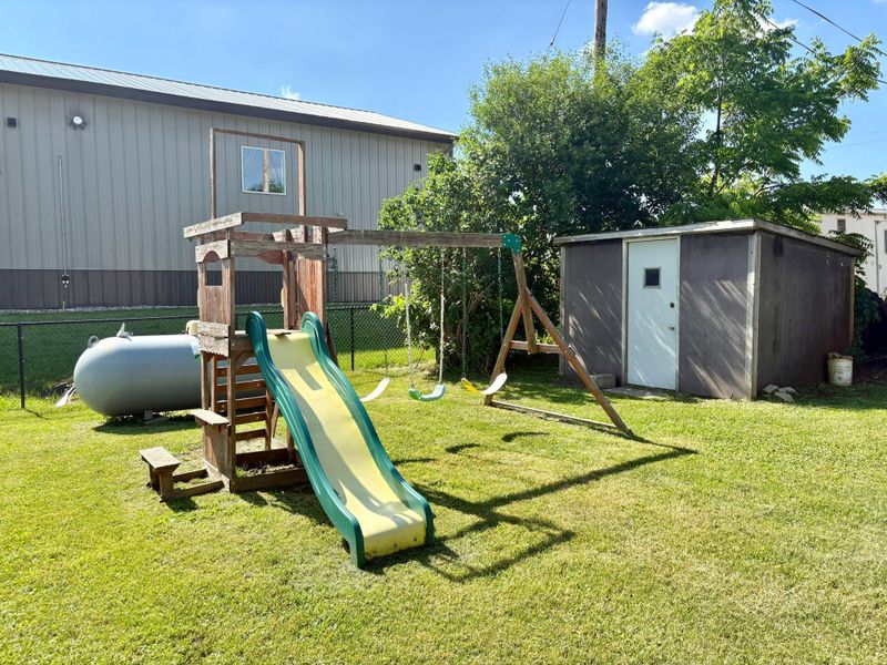 37517 Goodhue Ave, Dennison, MN 55018
