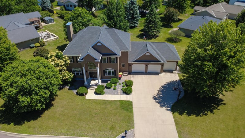 504 Northwood Dr, Redwood Falls, MN 56283