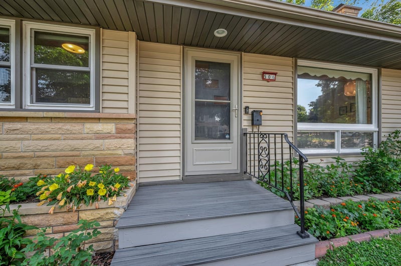 506 W Wheeler Ave, Mankato, MN 56003