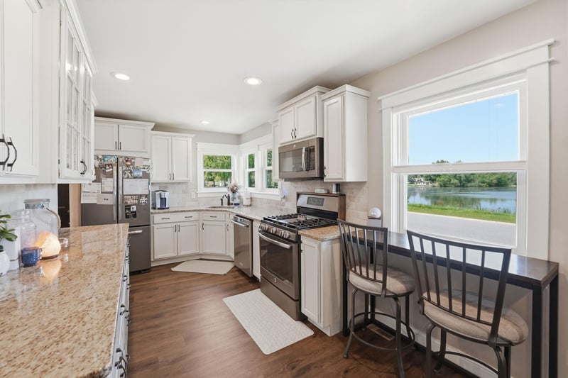 430 Lake Ave, Albany, MN 56307
