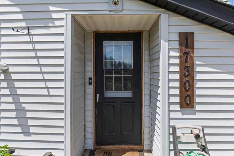 17300 Interlachen Dr NE, Ham Lake, MN 55304