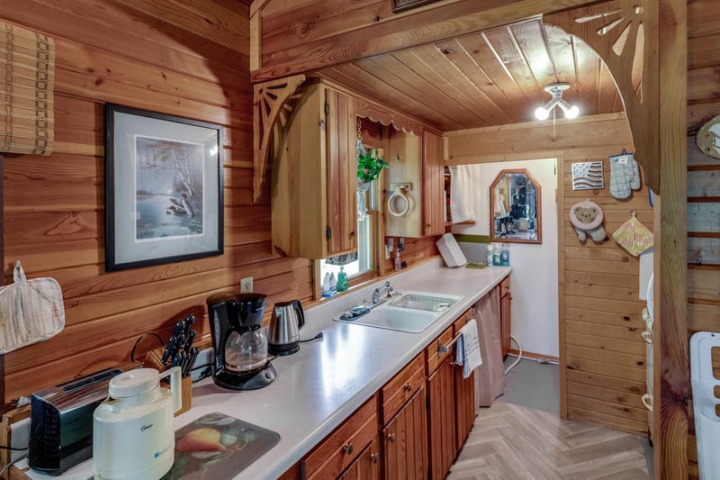 968 W Horseshoe Dr NW, Backus, MN 56435