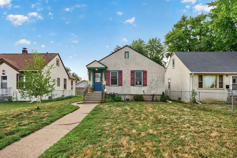1110 5th Ave S, South Saint Paul, MN 55075