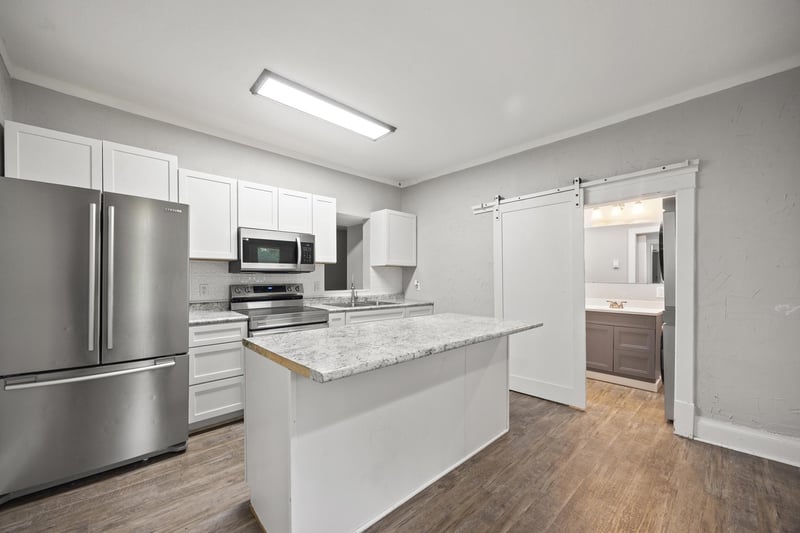 202 N 2nd St, Darwin, MN 55324