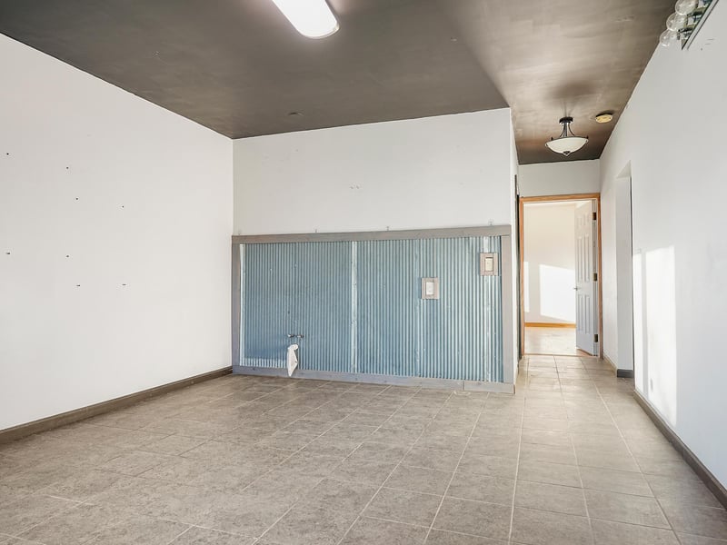 325 2nd St Se, Perham, MN 56573