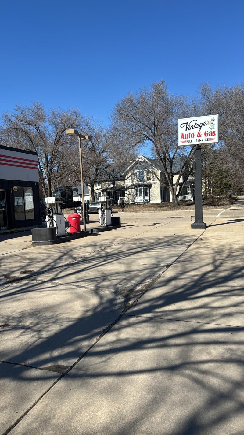 728 Central Ave N, Faribault, MN 55021