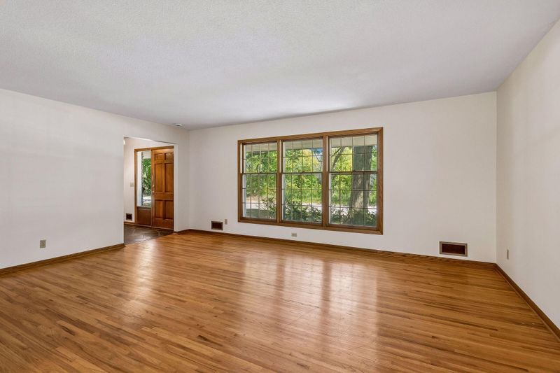 6508 W Shore Dr, Edina, MN 55435