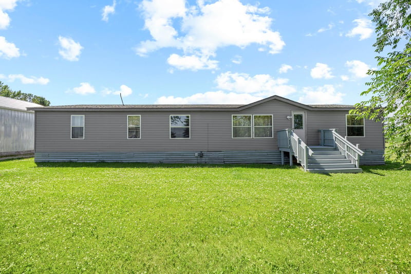 57526 Government Rd, Pine City, MN 55063