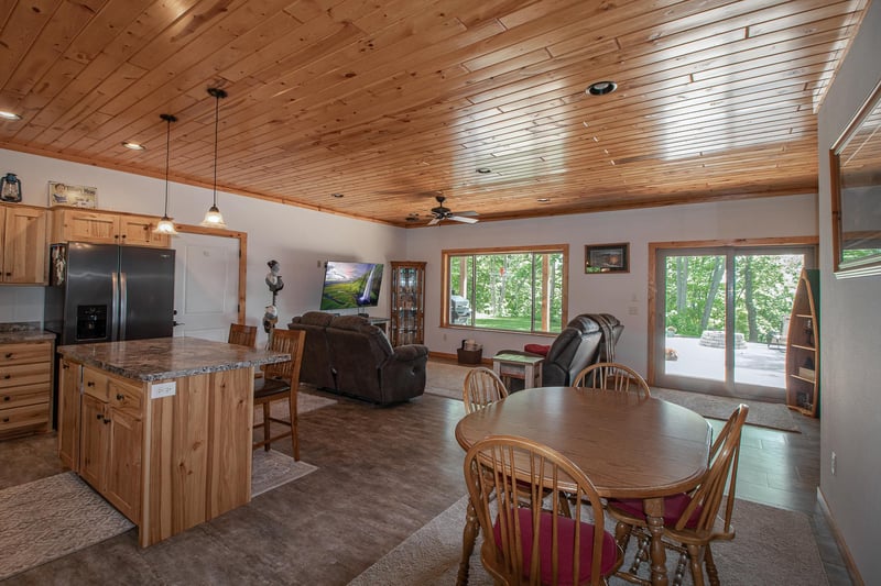 22281 Shadow Point Rd, Emily, MN 56447