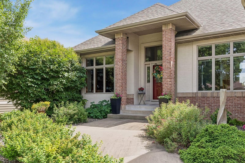 2434 Arnold Palmer Dr, Blaine, MN 55449