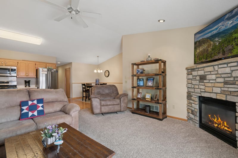 715 Auburn Pl NW, Elk River, MN 55330