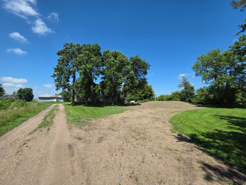39558 280th St, Arlington, MN 55307
