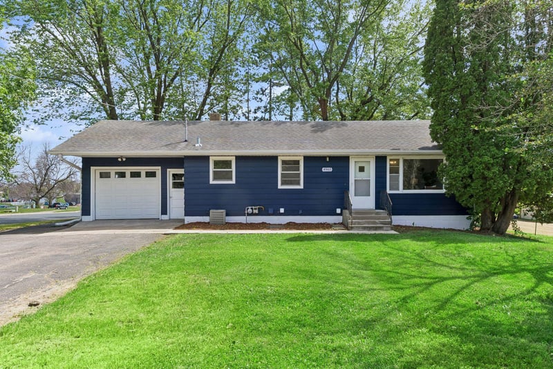 4965 Main St E, Maple Plain, MN 55359