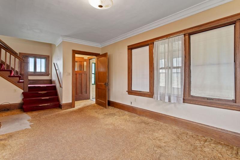 1515 Iglehart Ave, Saint Paul, MN 55104