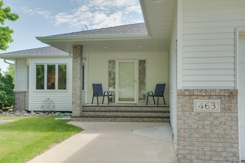 463 42nd Ave S, Moorhead, MN 56560