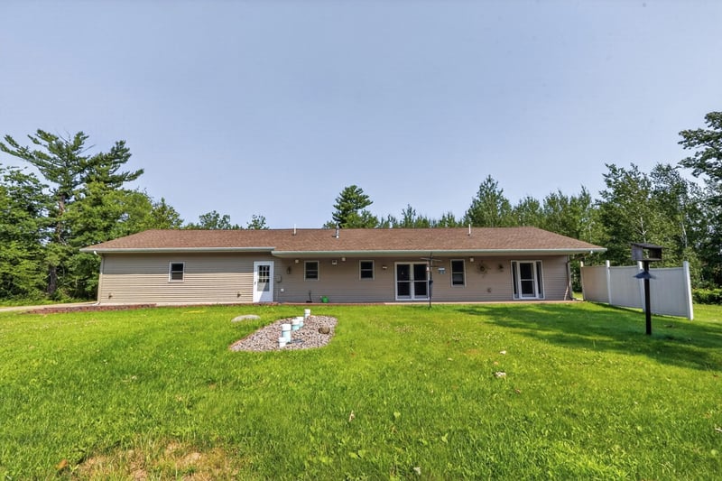 30873 Harris Town Rd, Grand Rapids, MN 55744