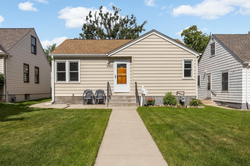 2840 Kentucky Ave S, Saint Louis Park, MN 55426