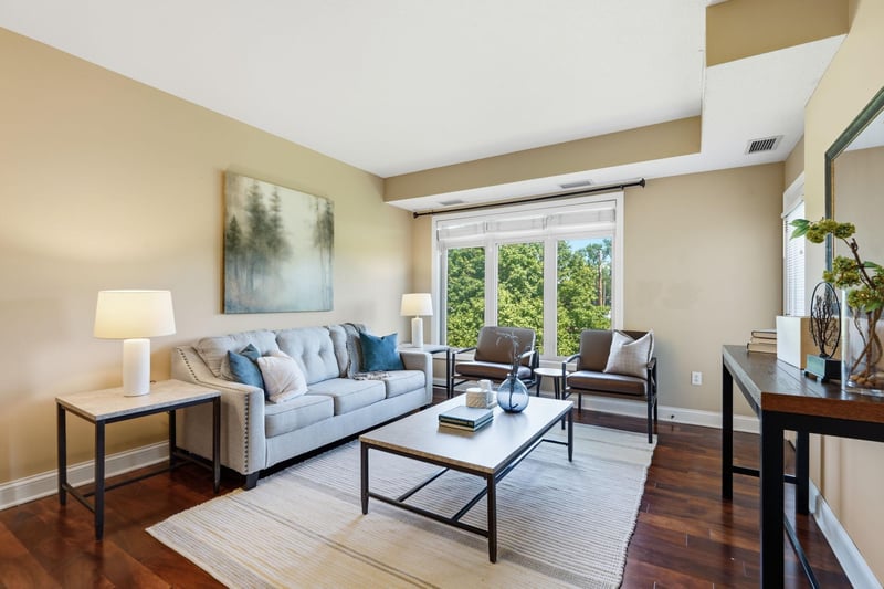 3251 Louisiana Ave S #317, Saint Louis Park, MN 55426
