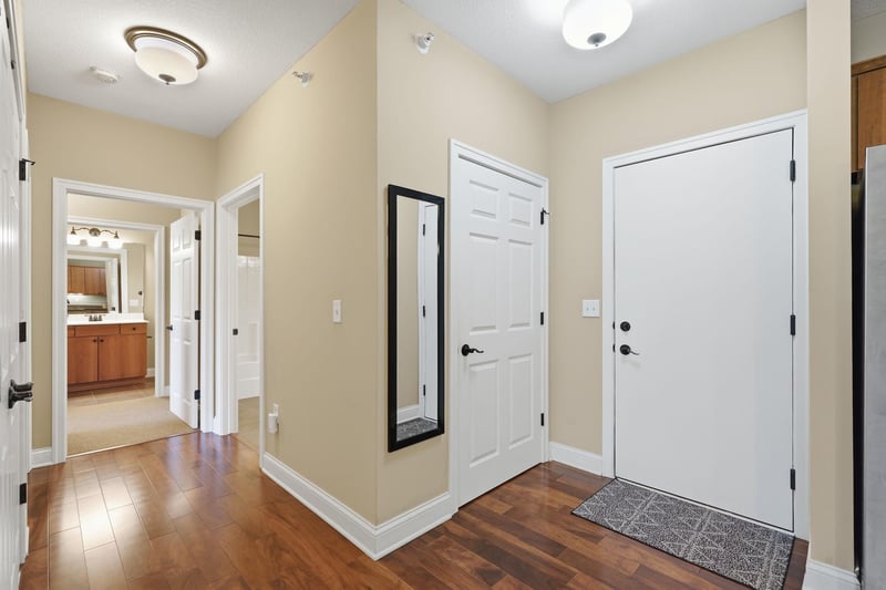 3251 Louisiana Ave S #317, Saint Louis Park, MN 55426