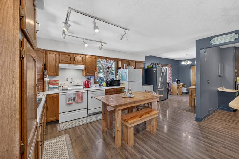 28287 273rd Ave, Fountain, MN 55935