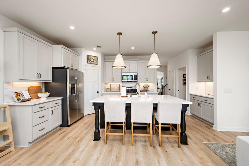 1039 Maple Hill Rd, Newport, MN 55055