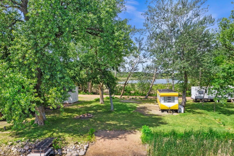 10538 Montgomery Ave NW, Annandale, MN 55302