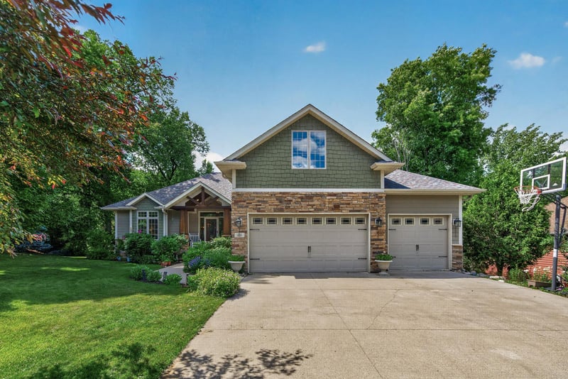406 Rambling Creek Cir SE, Saint Michael, MN 55376