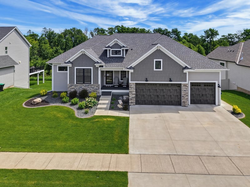 977 Pheasant Rn S, Lino Lakes, MN 55014