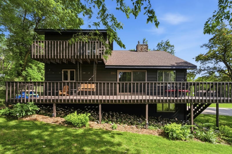 210 W 9th St, Starbuck, MN 56381