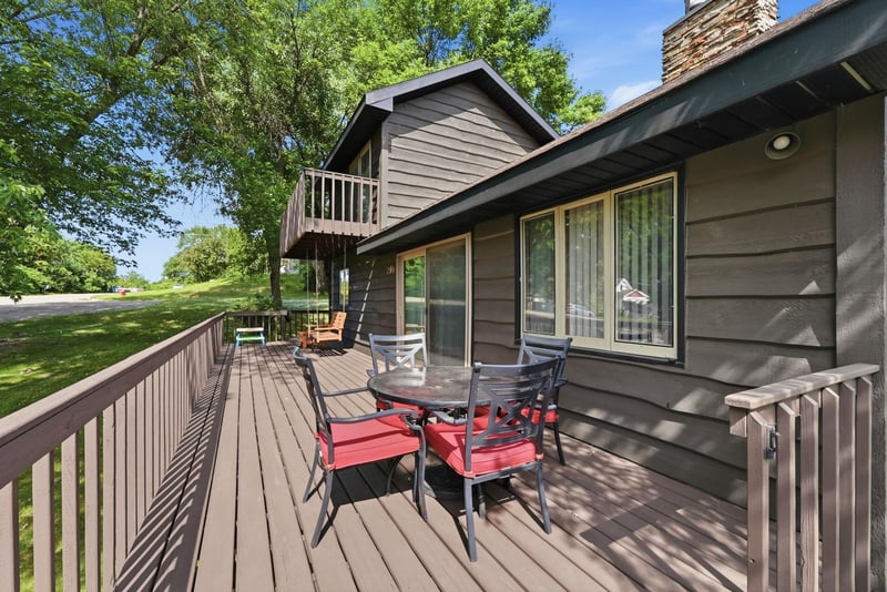 210 W 9th St, Starbuck, MN 56381
