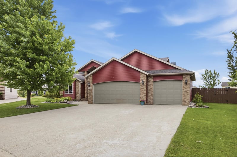 1114 Southcreek Ave, Glyndon, MN 56547