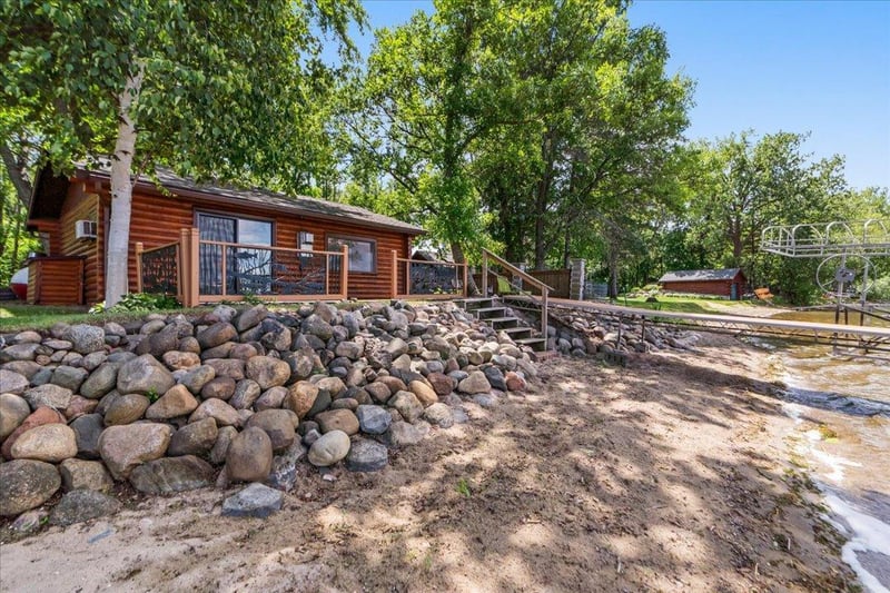 5061 Swan Trl, Fort Ripley, MN 56449