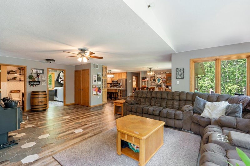 7630 Chickasaw Cir, Breezy Point, MN 56472