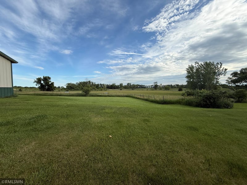57459 County Road 11, Stewart, MN 55385