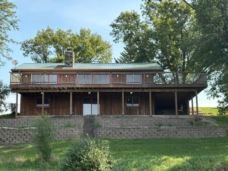 4075 County Road 15 SW, Montevideo, MN 56265