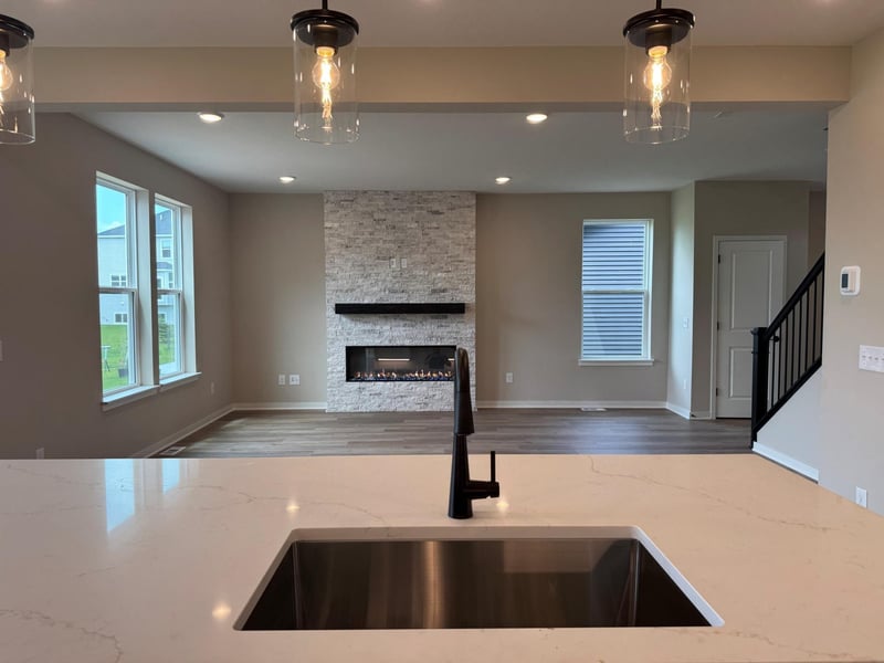 6154 Goodwin Ave S, Cottage Grove, MN 55016