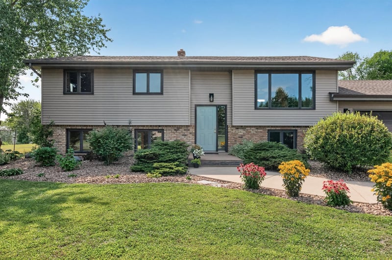 12558 Irish Ave N, Hugo, MN 55038