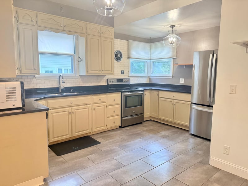 1120 4th Ave S, Moorhead, MN 56560