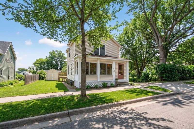 776 Andrew St, Saint Paul, MN 55107
