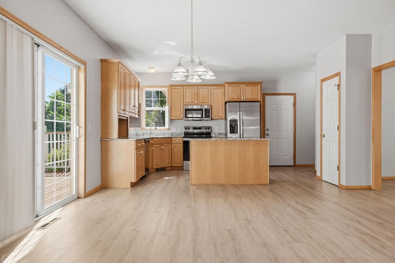 9260 Icosa St, Lakeville, MN 55044