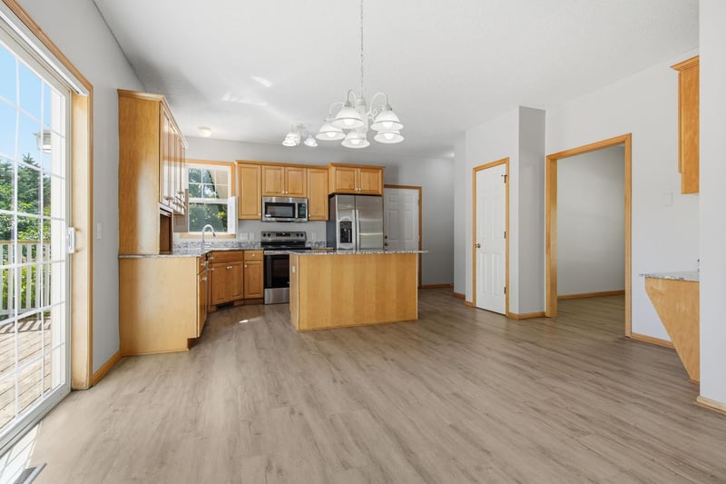 9260 Icosa St, Lakeville, MN 55044