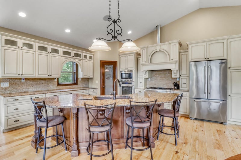 14293 40th St S, Moorhead, MN 56560