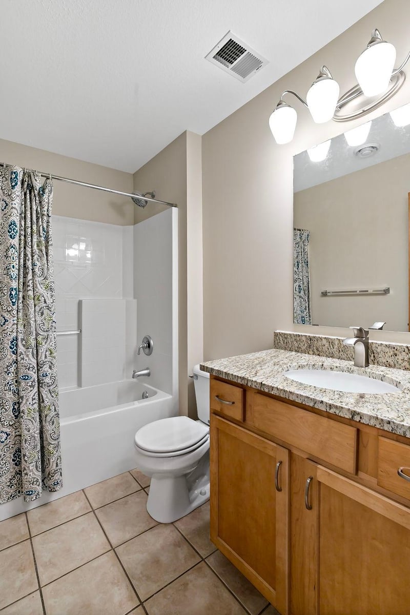 340 Spring St, Saint Paul, MN 55102