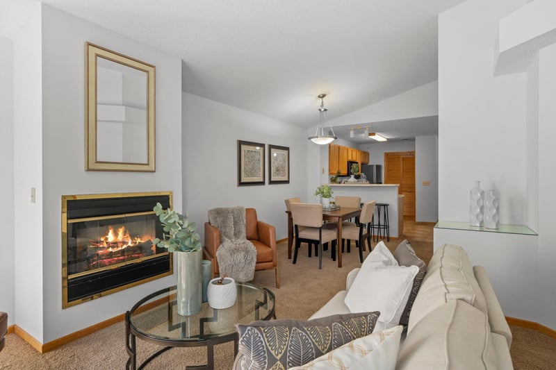 2225 Ranchview Ln N #2, Plymouth, MN 55447