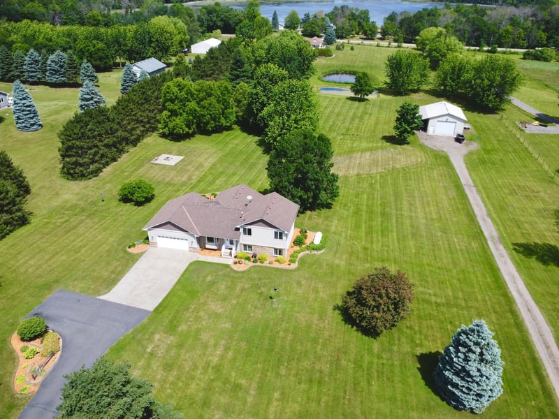 7723 Viking Blvd NW, Anoka, MN 55303