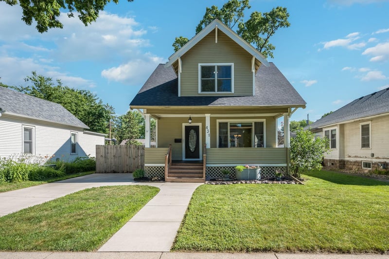 431 Nicollet Ave, Mankato, MN 56003