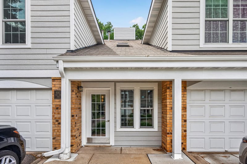 6167 Chasewood Pw #202, Minnetonka, MN 55343