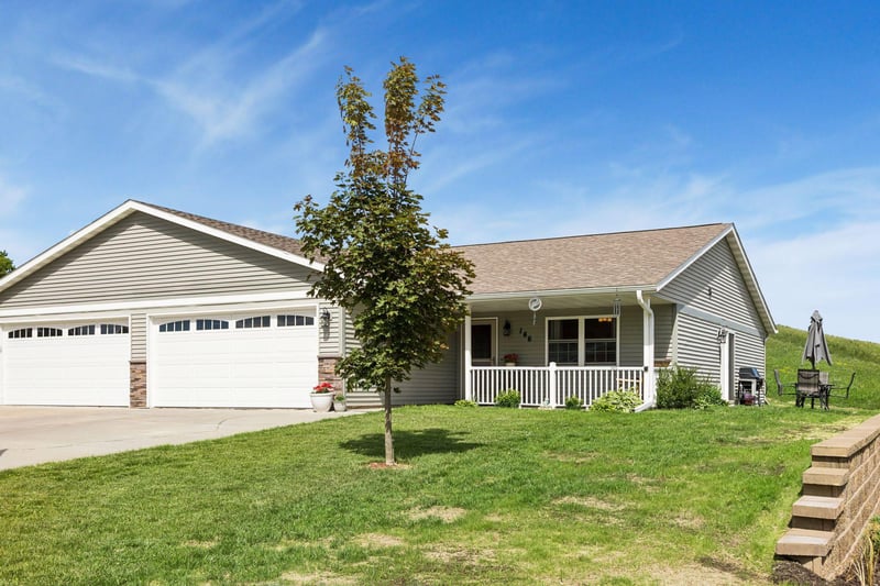 166 Amber View St, Menomonie, WI 54751
