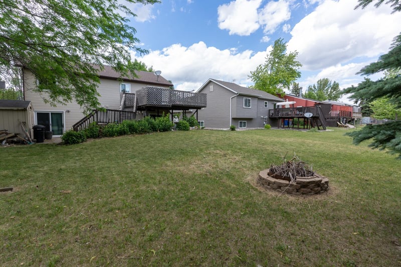 2858 26th Street Cir S, Moorhead, MN 56560