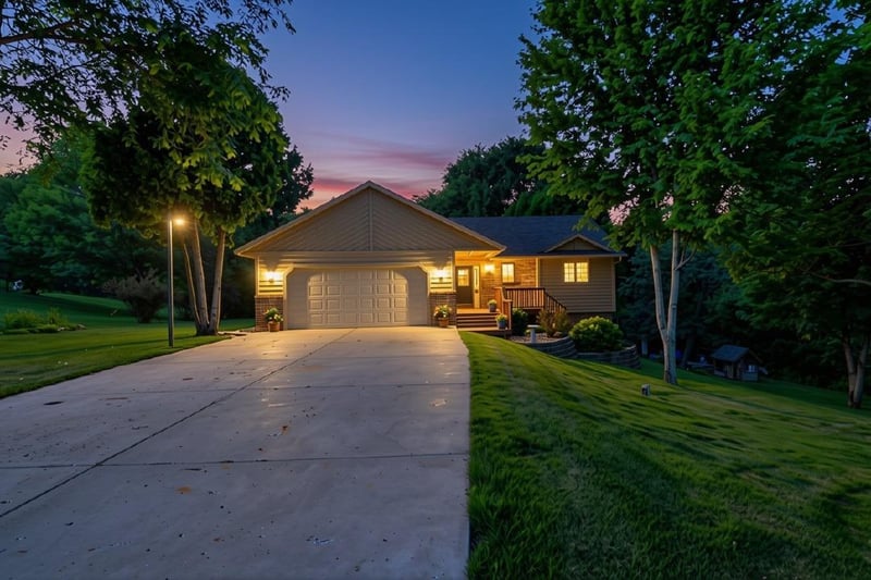 4200 237th St, Saint Cloud, MN 56301